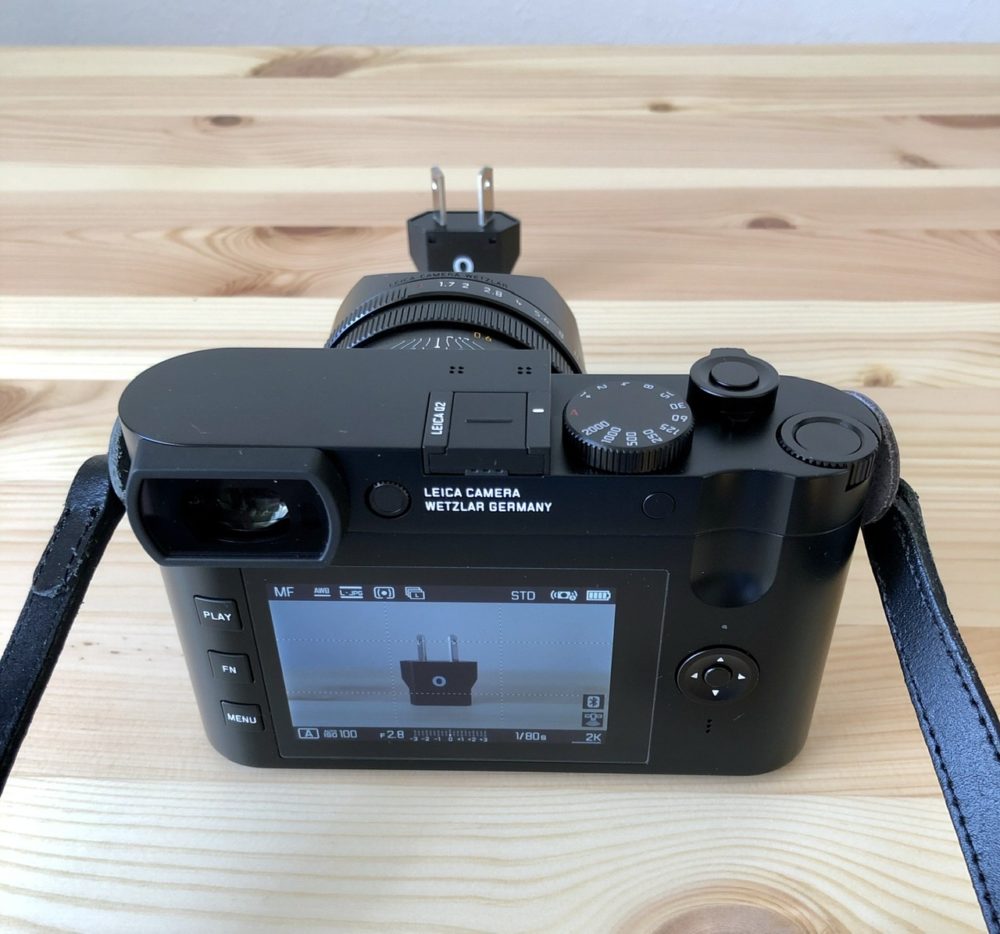 Leica q2 最小撮影距離 マクロモード
