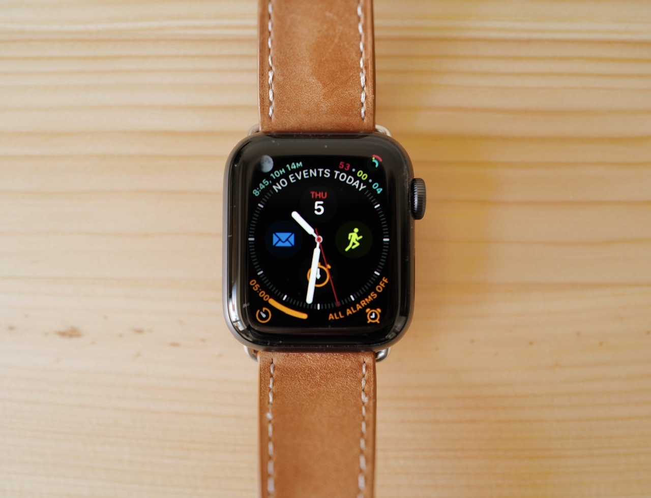 5ヶ月使用レビュー】Apple Watch 5。選ばれた文字盤、高頻度で使って 