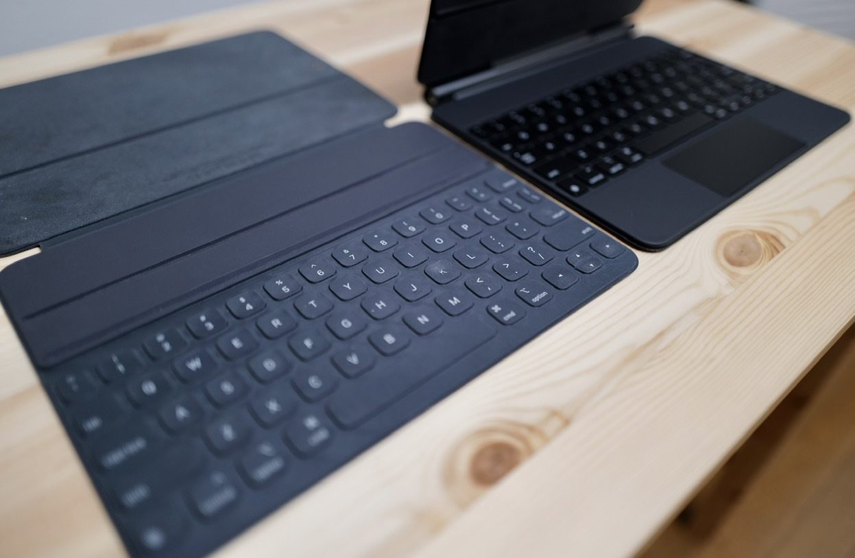 Smart Keyboard folio とmagic keyboardの比較