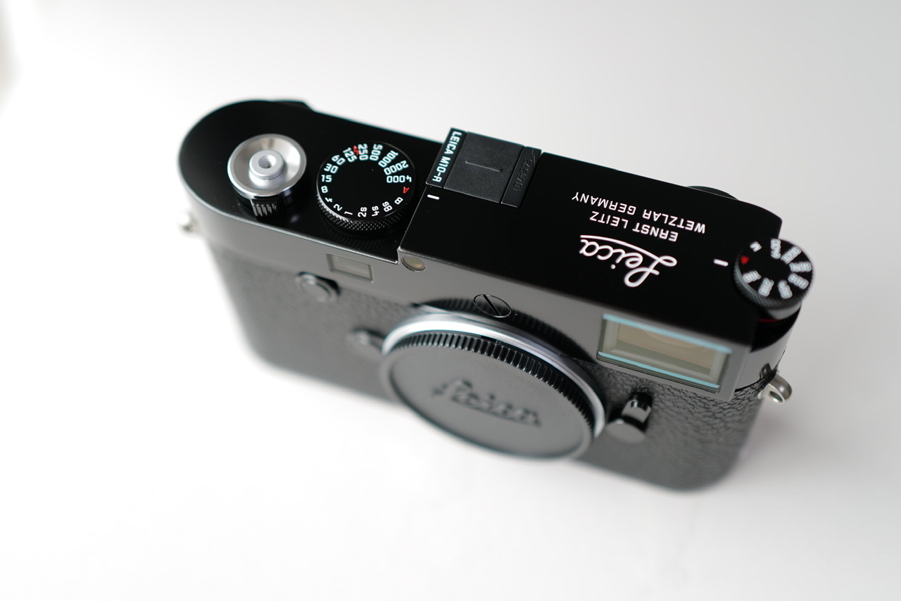 Leica M10-R black paint Top view