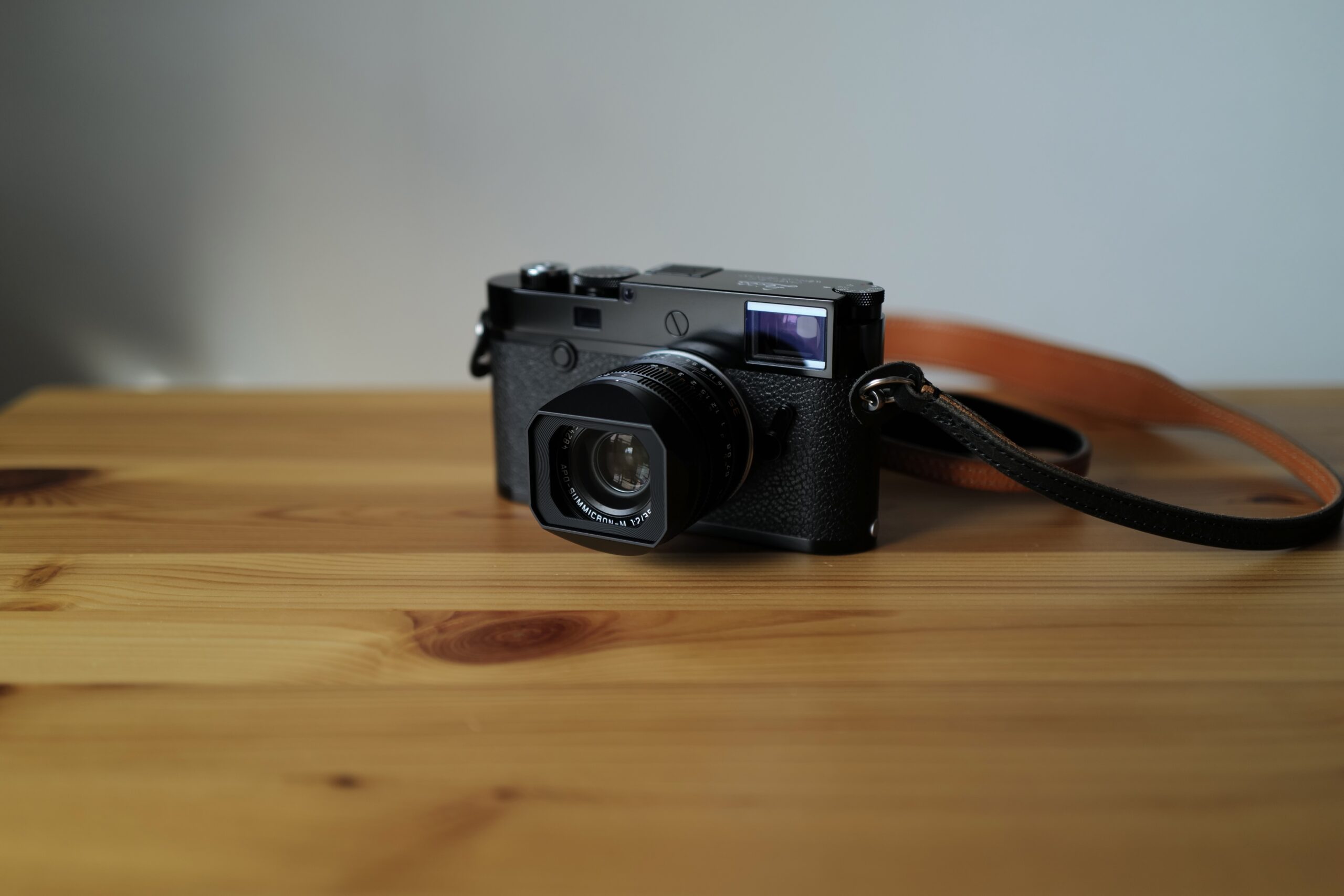 Leica M10-R Blackpaint + Apo-summicron-M 35 f/2