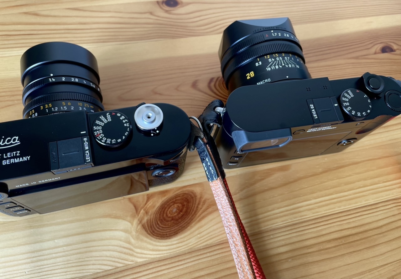 Leica Q2 M10-R SSダイヤル比較