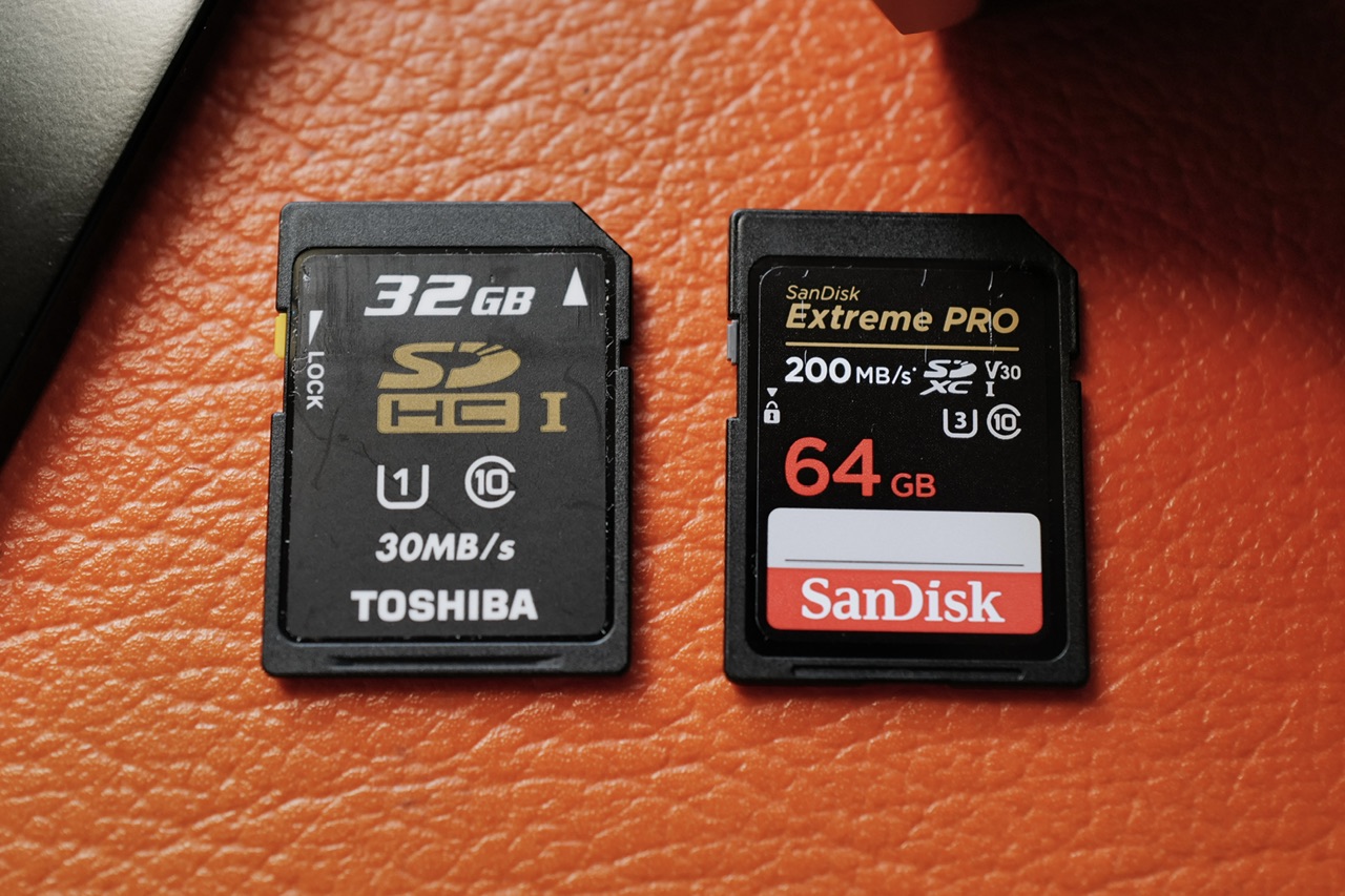 TOSHIBA SanDisk SD card