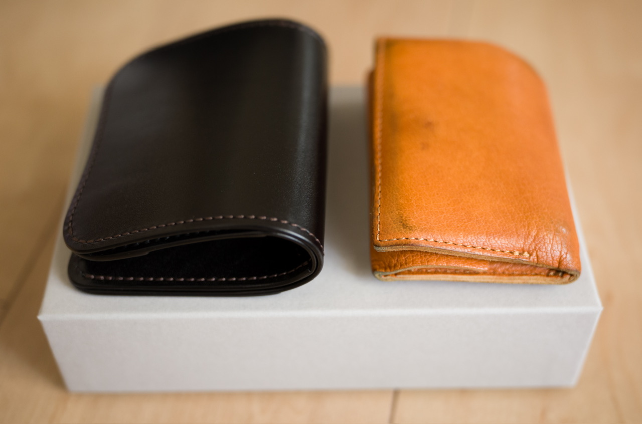 WILDSWANS ワイルドスワンズ 財布 エムピウ比較